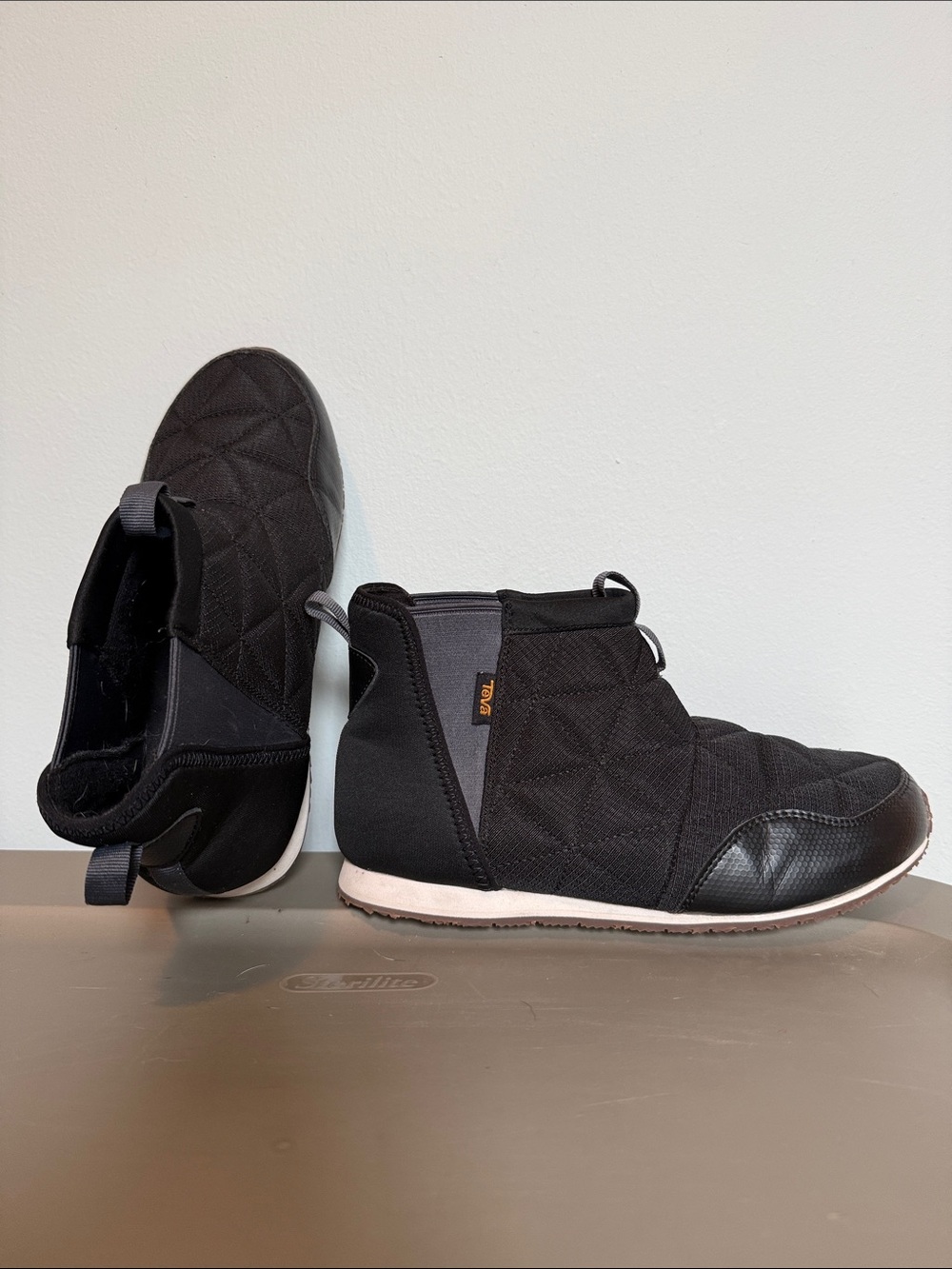 Women’s ReEmber Quilted Mid Boot